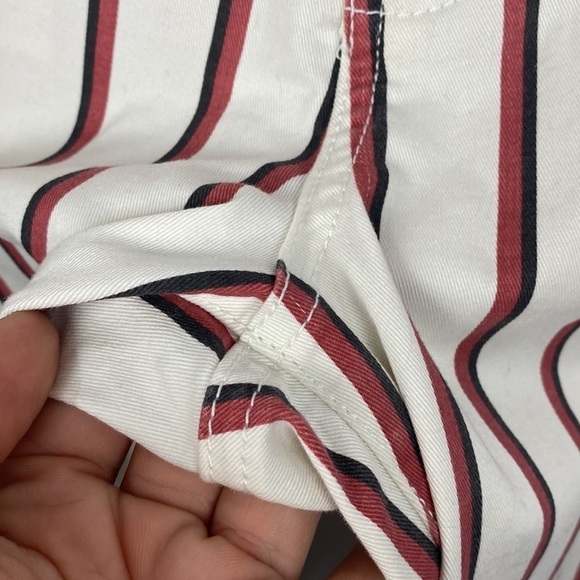 Kut from the Kloth Reese High Rise Ankle Straight Raw Hem Ivory/Right - Size 2 - Picture 9 of 14